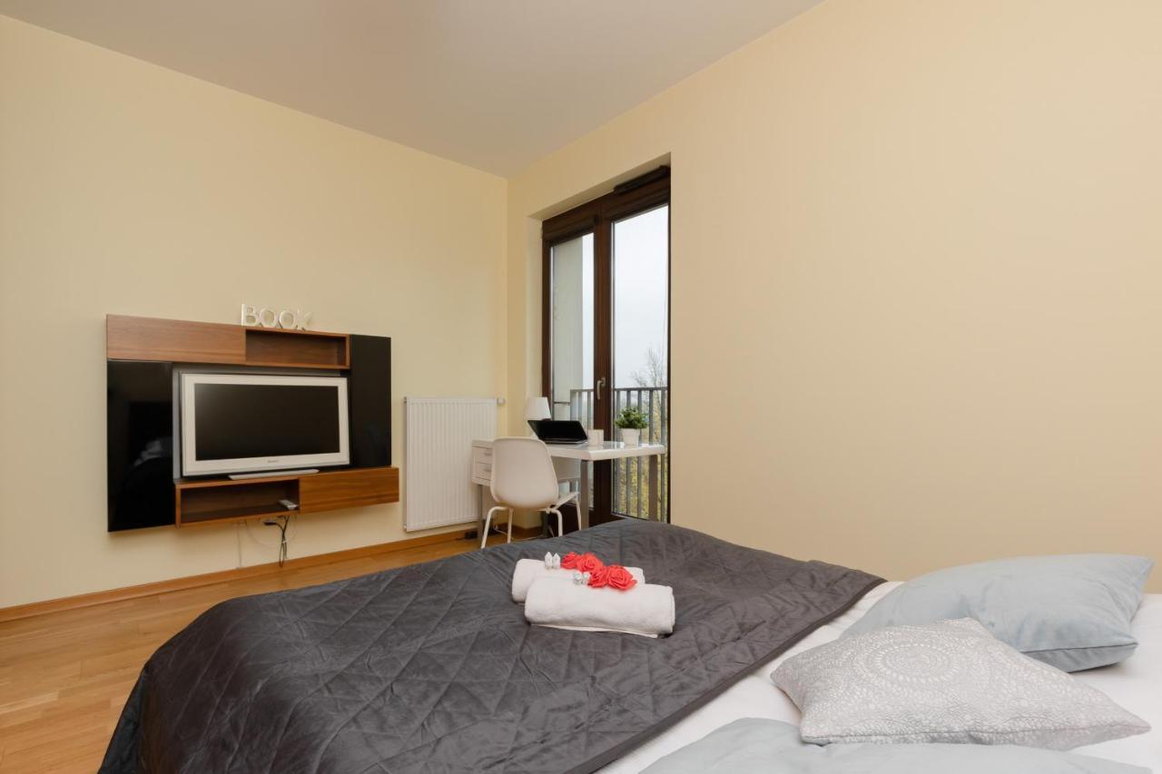 Warsaw Śródmieście Apartment with balcony&parking by Renters Zewnętrze zdjęcie