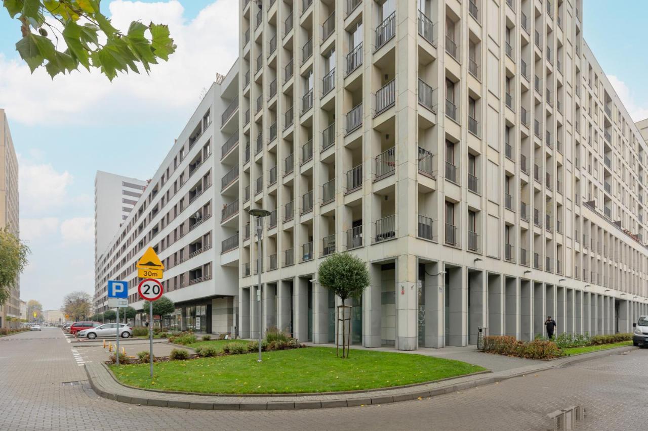 Warsaw Śródmieście Apartment with balcony&parking by Renters Zewnętrze zdjęcie