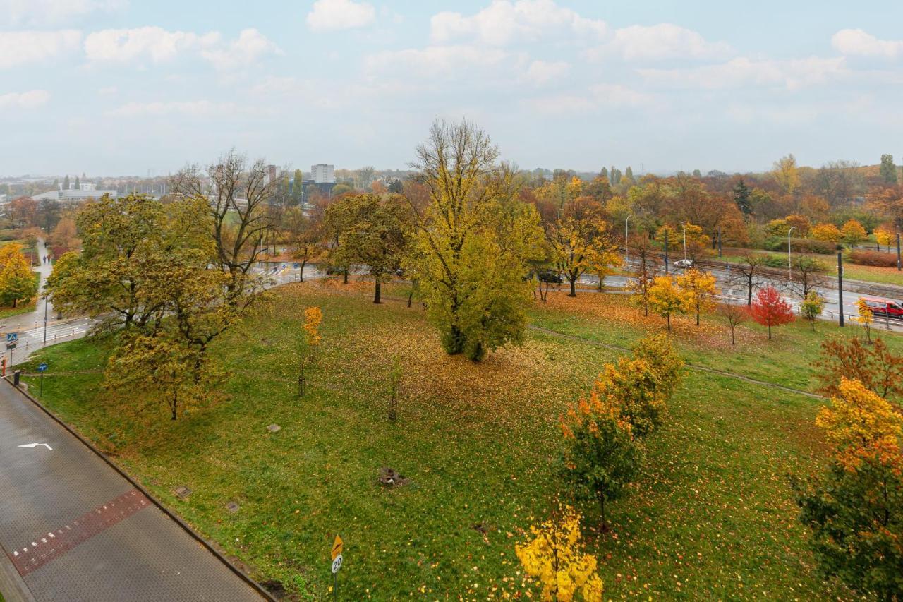 Warsaw Śródmieście Apartment with balcony&parking by Renters Zewnętrze zdjęcie